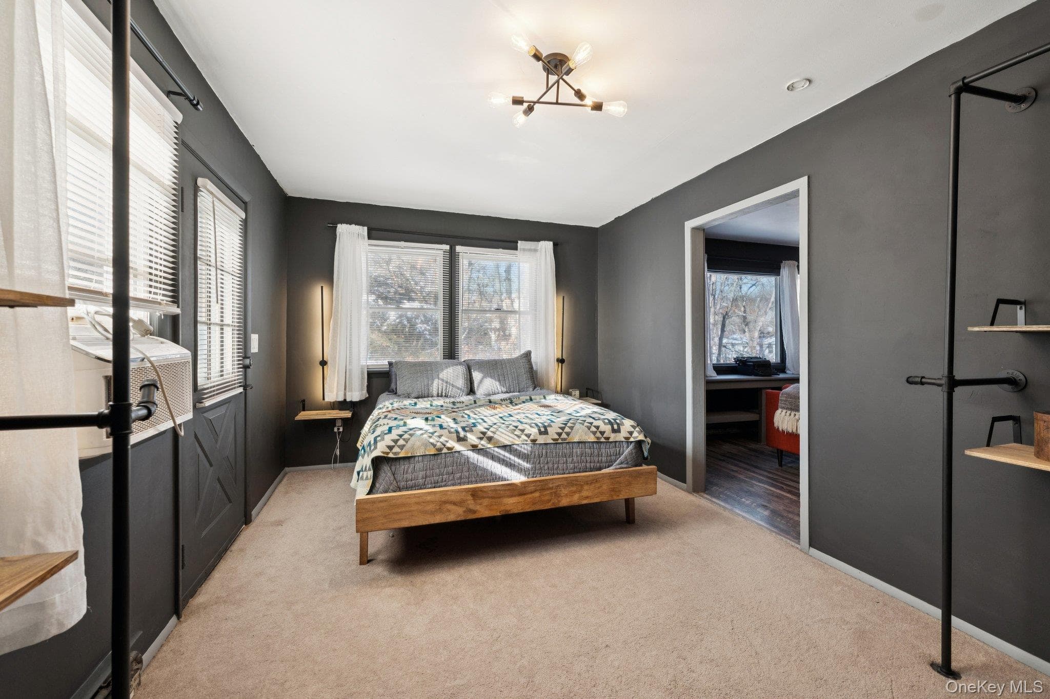 176 Maple Avenue thumbnail 25