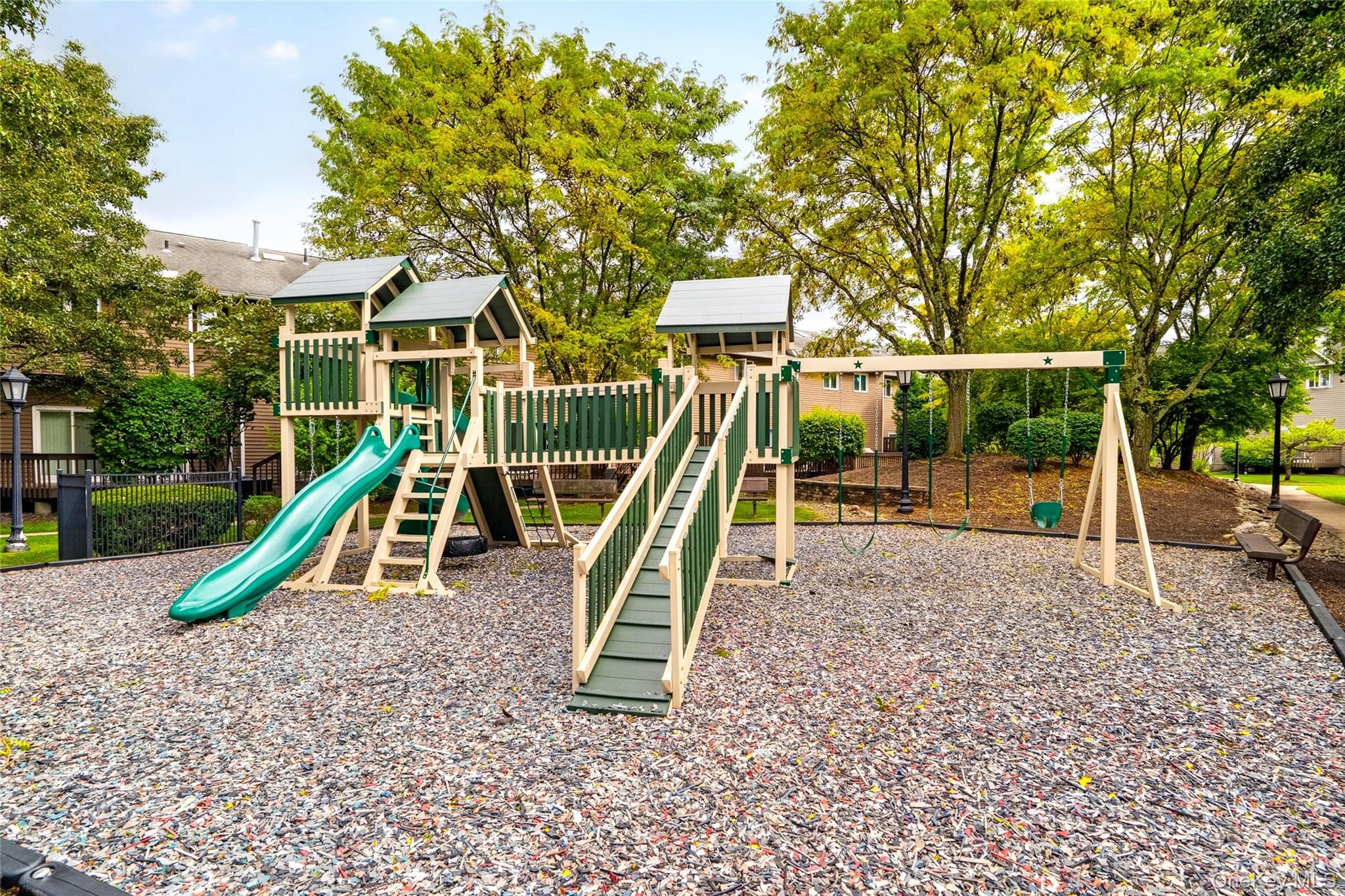 7 Village Green thumbnail 40