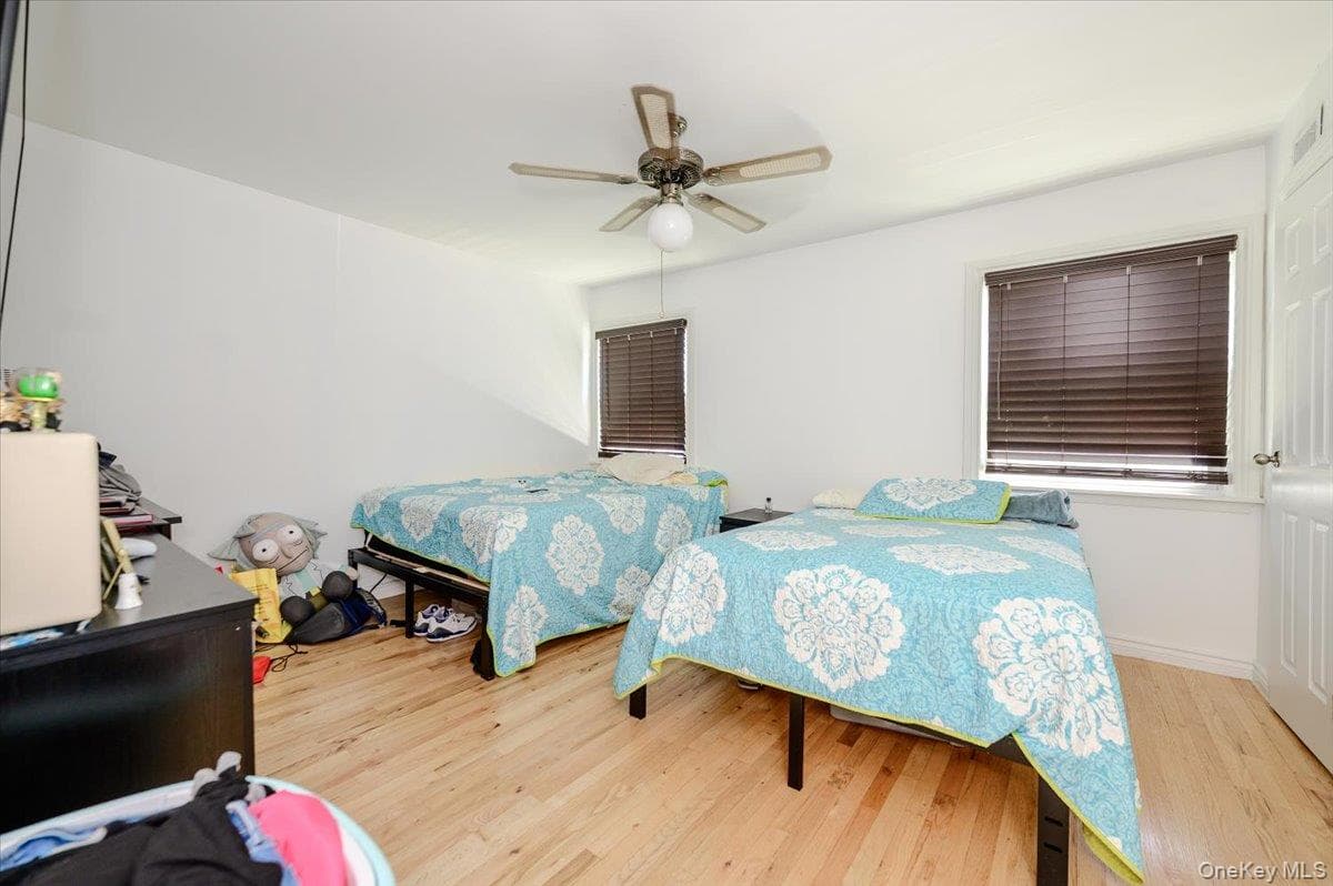 2406 Tiemann Avenue thumbnail 10