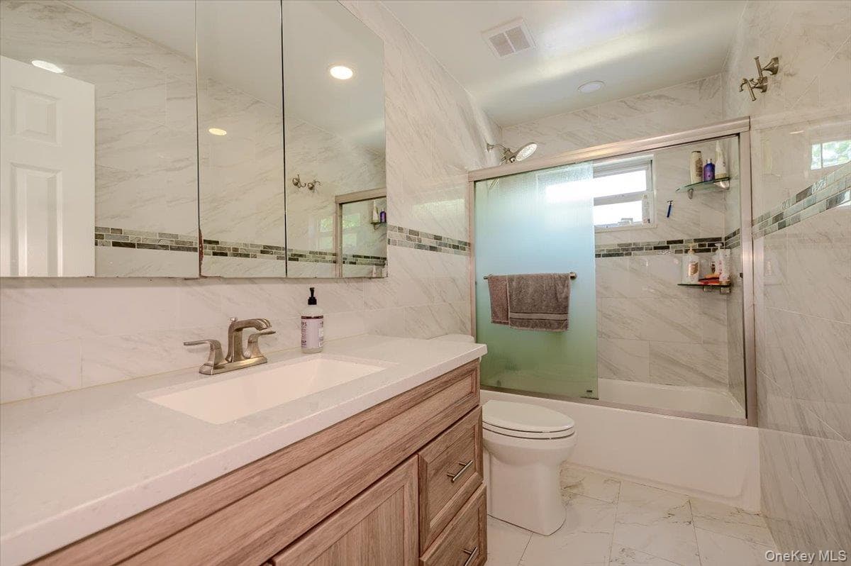 2406 Tiemann Avenue thumbnail 13