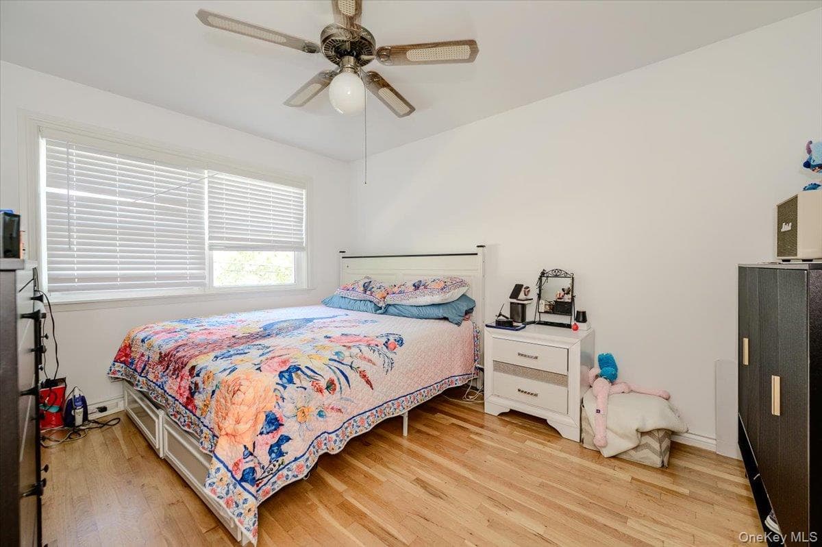 2406 Tiemann Avenue thumbnail 11