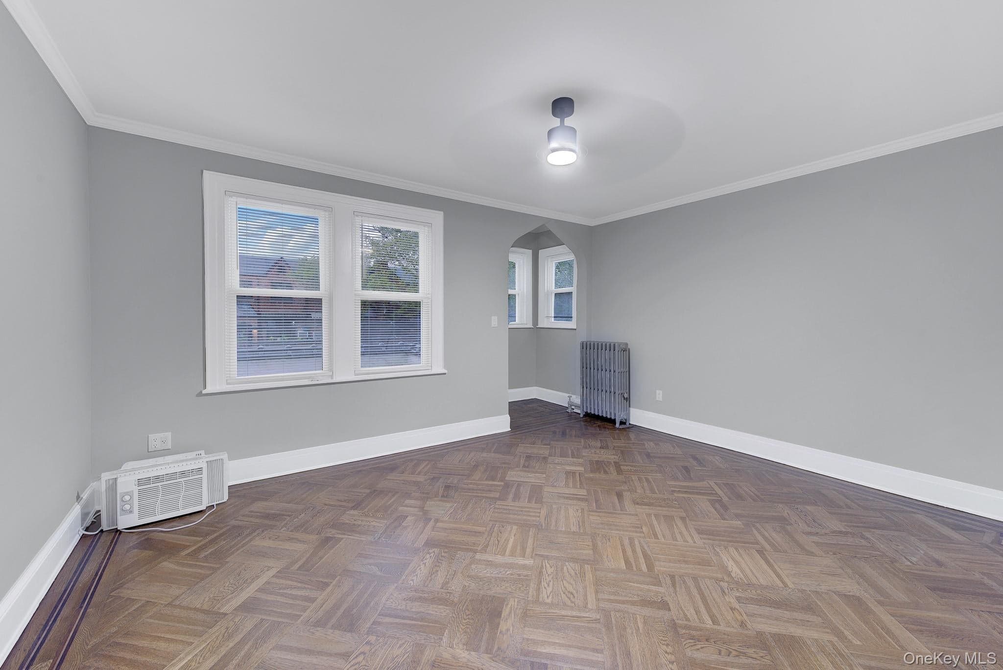 2152 E 35th Street thumbnail 22