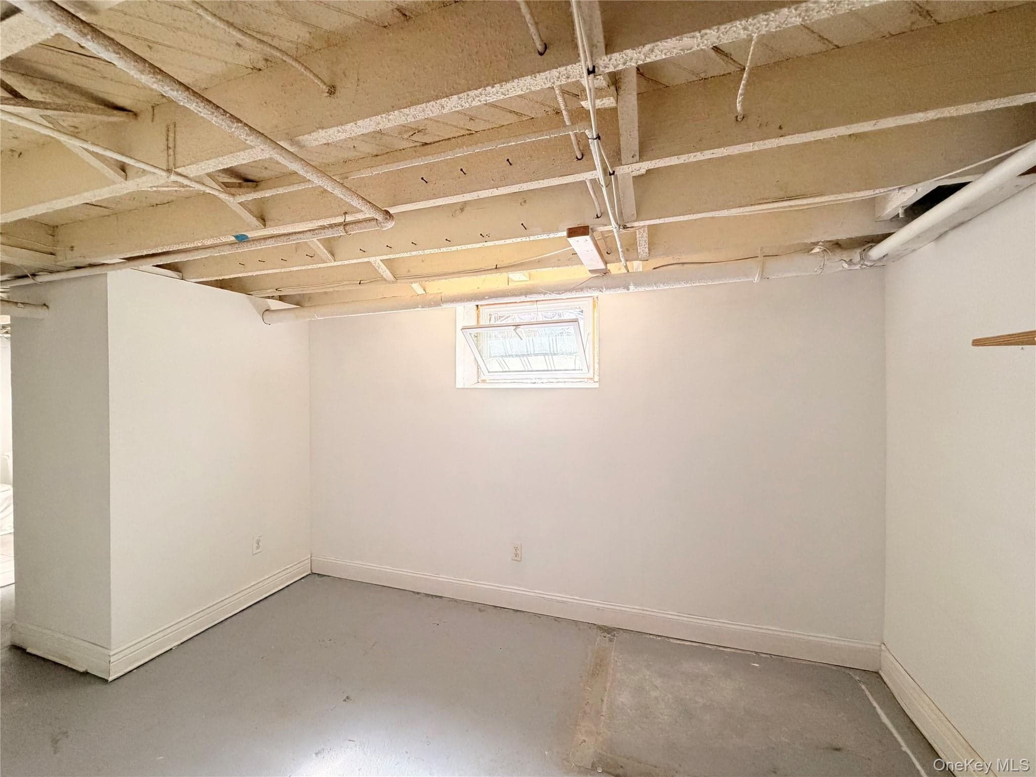 11 Gardner Avenue thumbnail 28