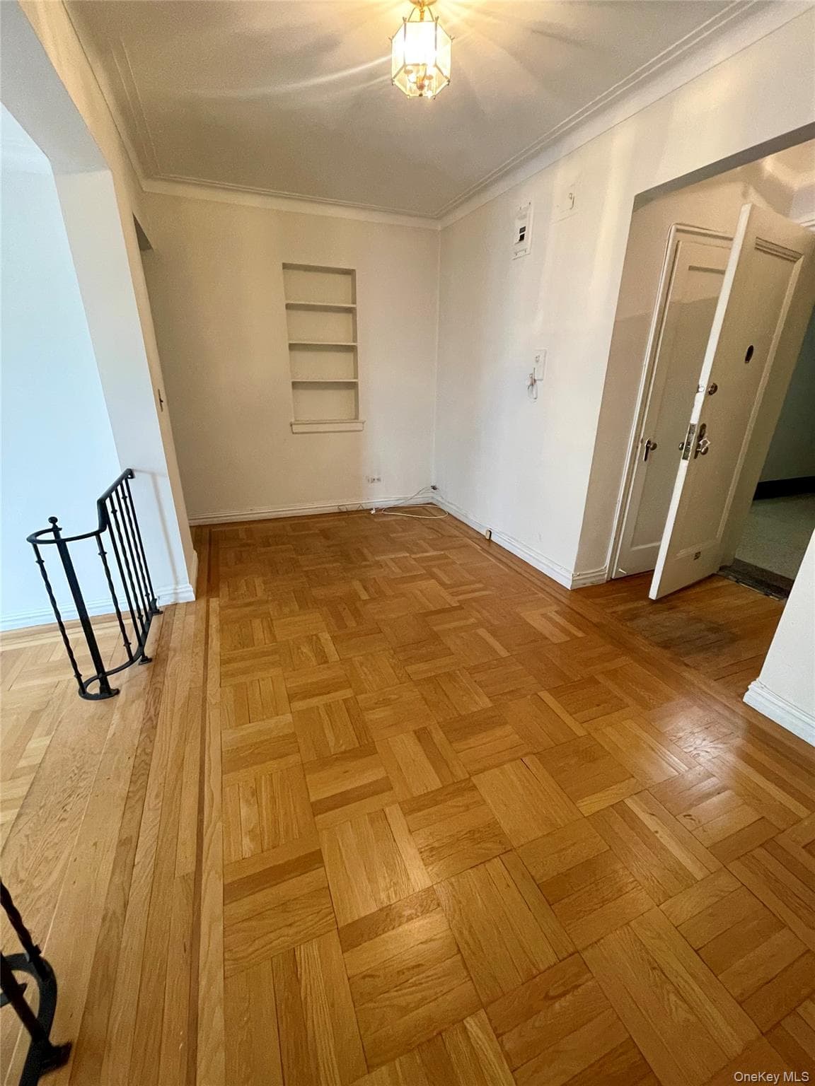 210 Martine Avenue Unit: 5D thumbnail 3