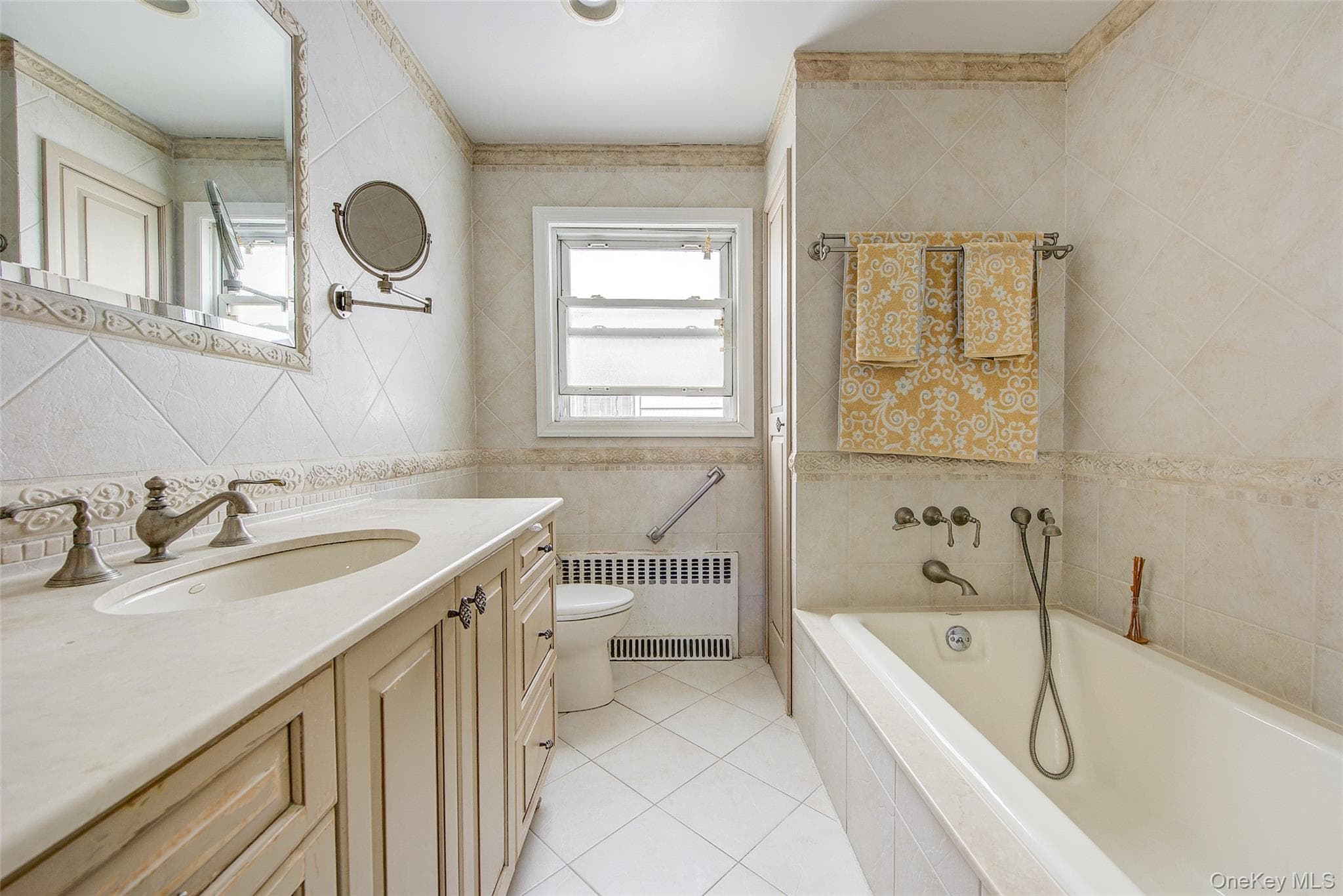 75-12 174th Street thumbnail 34