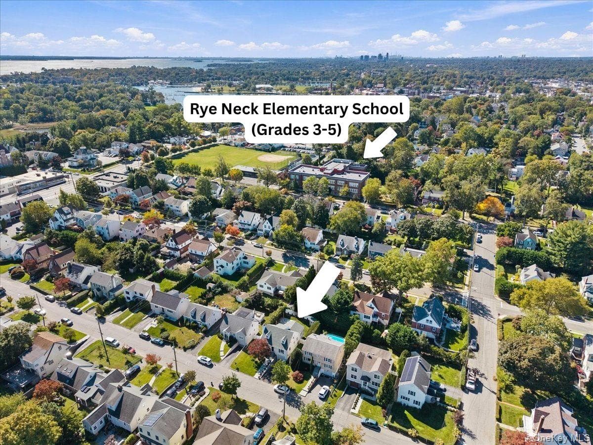 214 Frank Avenue thumbnail 25