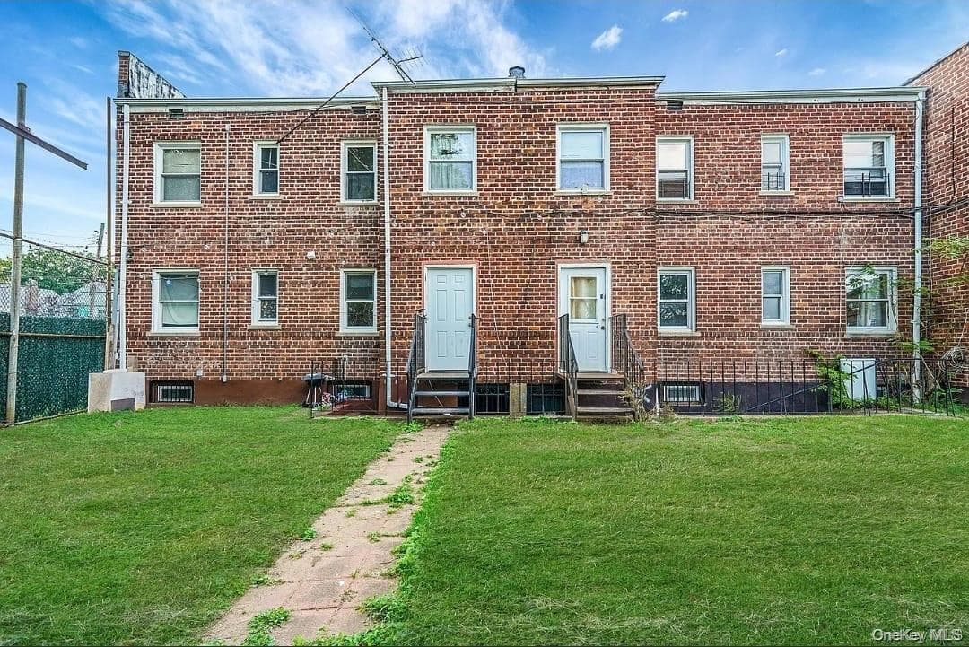 20202 109th Avenue, Saint Albans