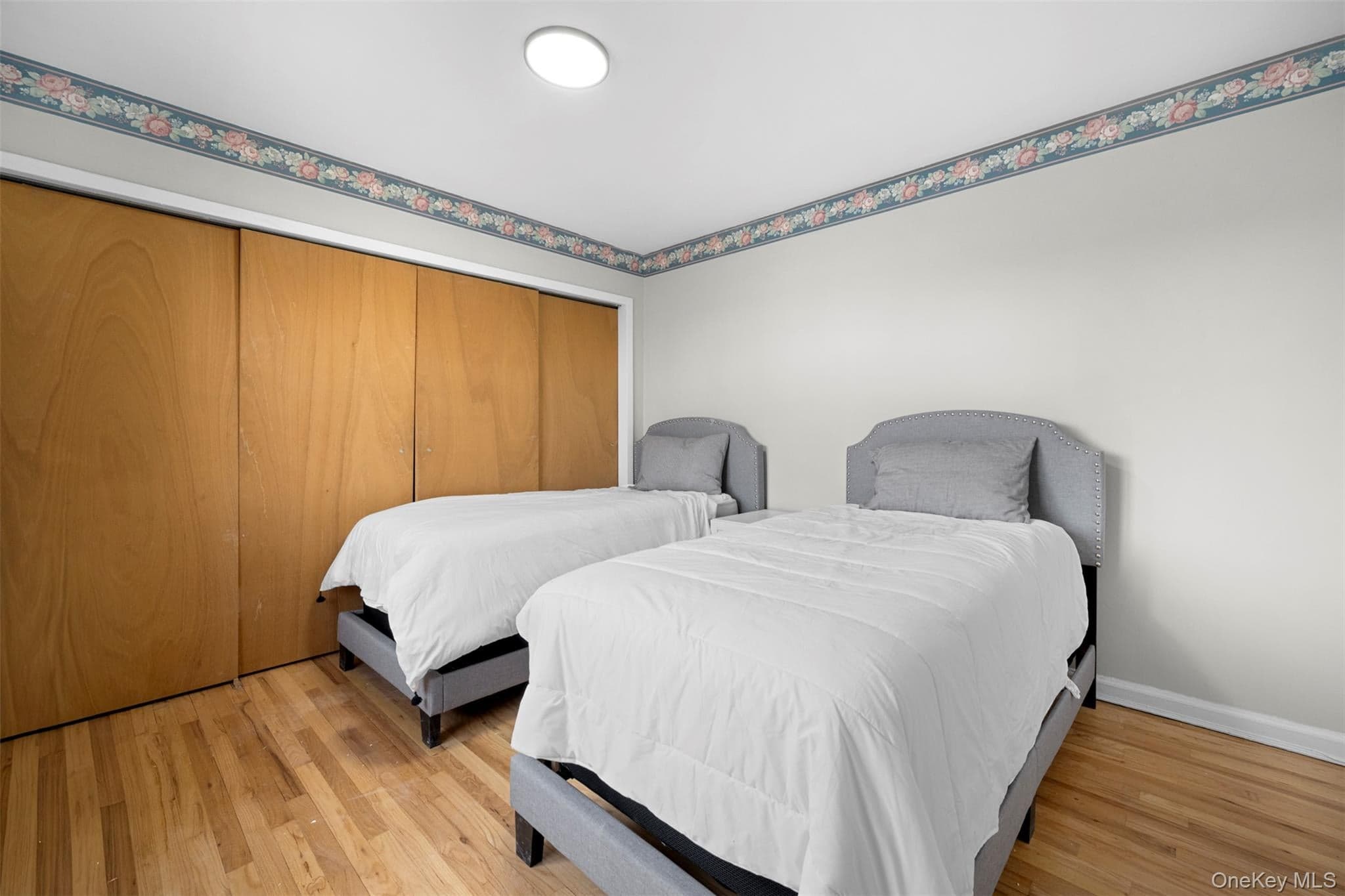 15 Beach Road Unit: 3D thumbnail 15