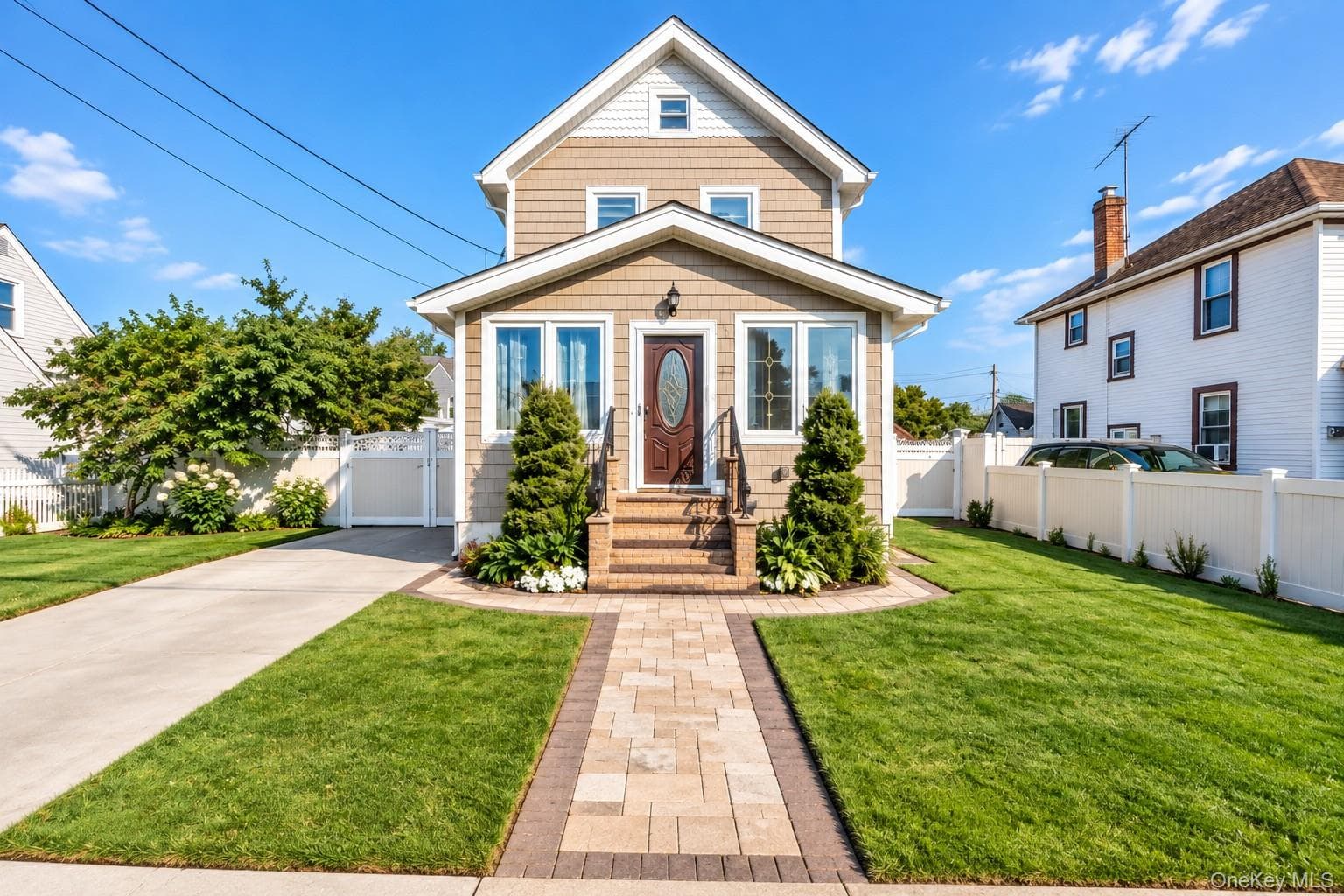 91 Rockmart Avenue, Elmont