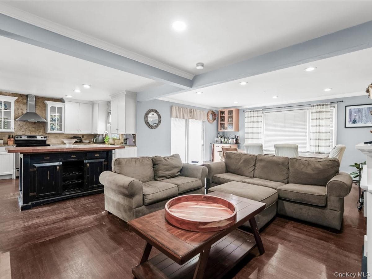 1262 Barberry Road thumbnail 5