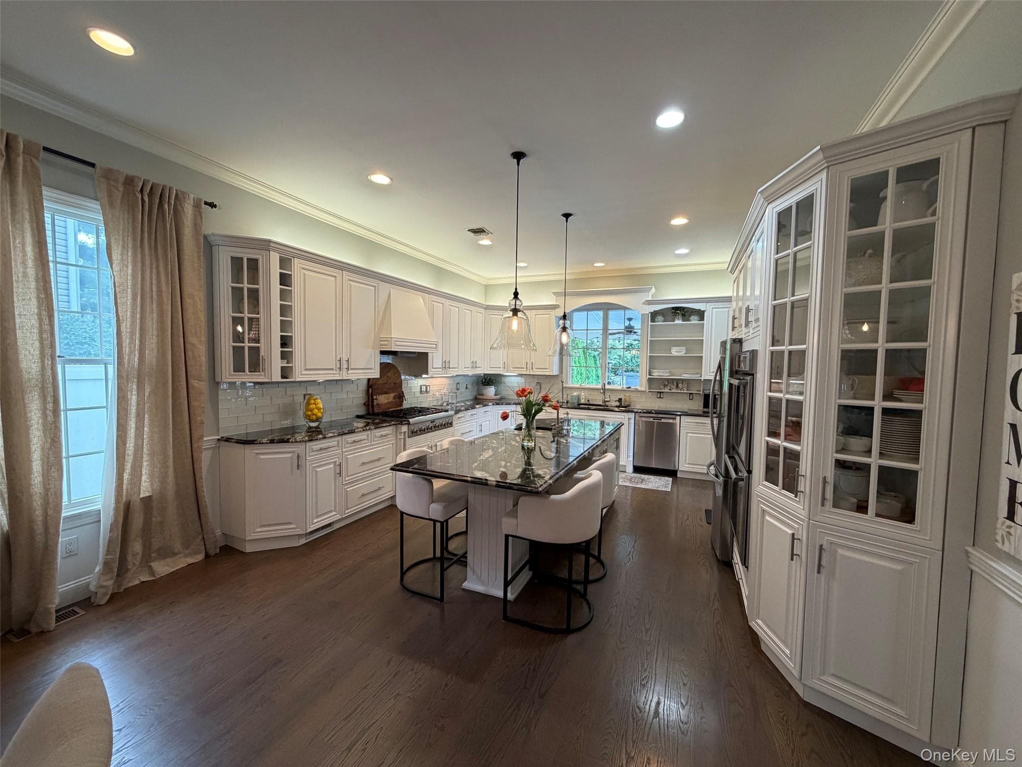 59 Meadowbrook Road thumbnail 11