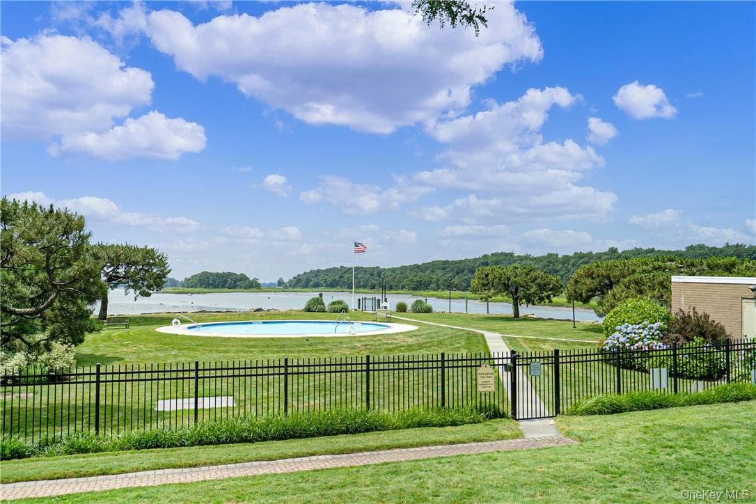 720 Milton Road Unit: N-2C thumbnail 16