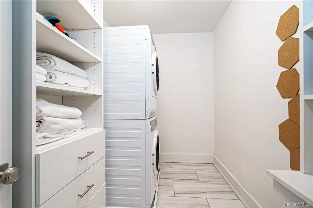 720 Milton Road Unit: N-2C thumbnail 14