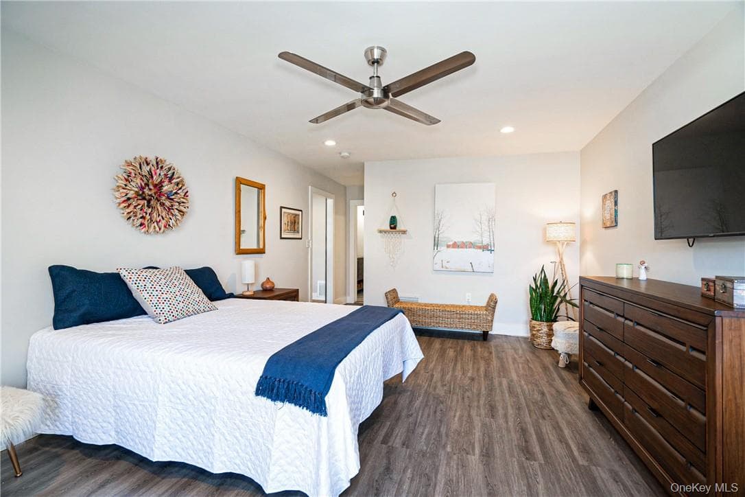 720 Milton Road Unit: N-2C thumbnail 12