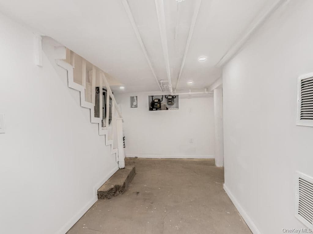 1218 Havemeyer Avenue thumbnail 17