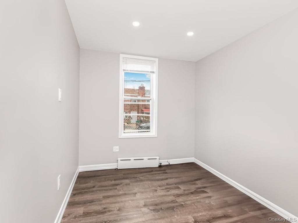 1218 Havemeyer Avenue thumbnail 11