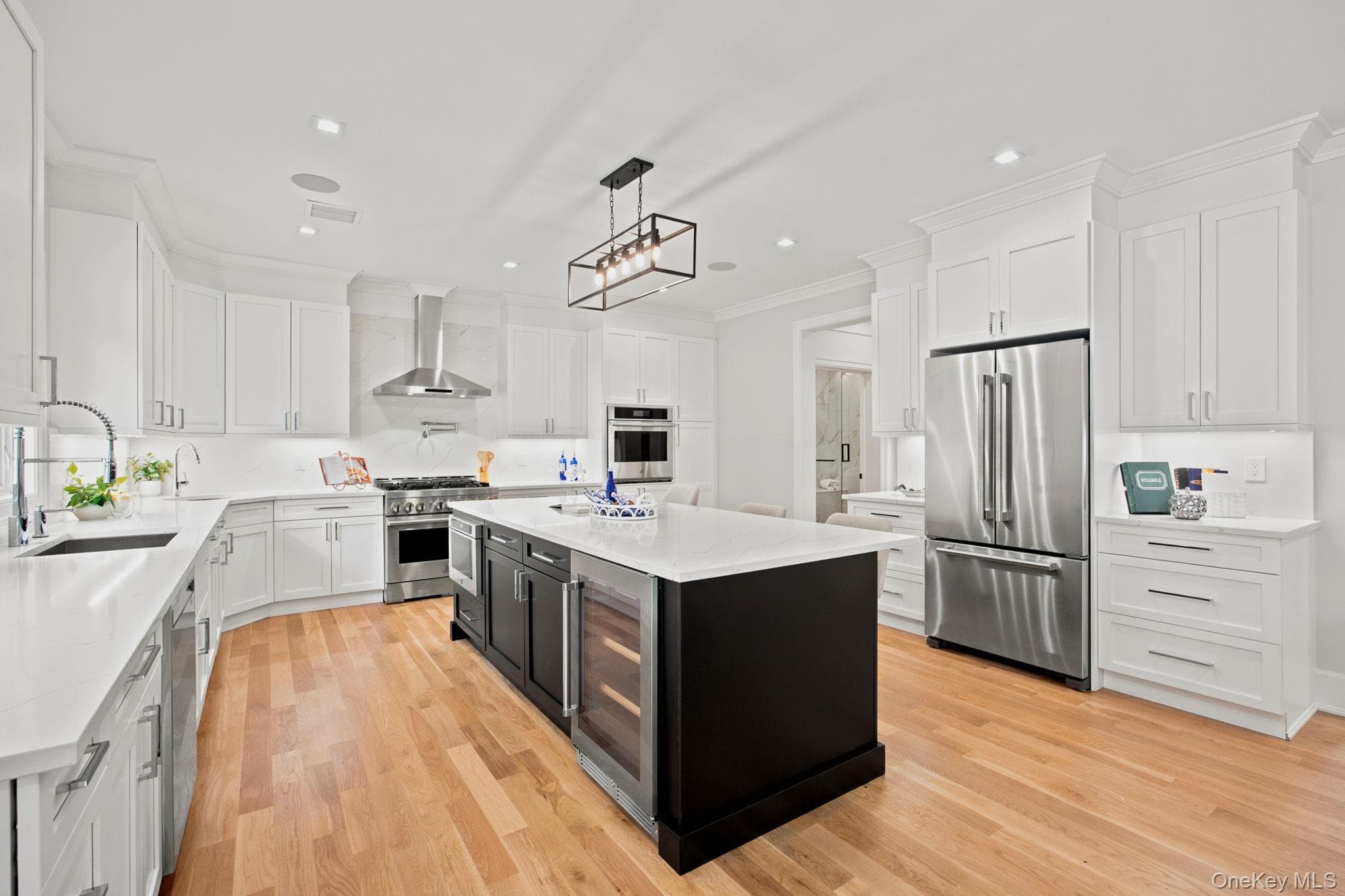 400 Langley Avenue thumbnail 10