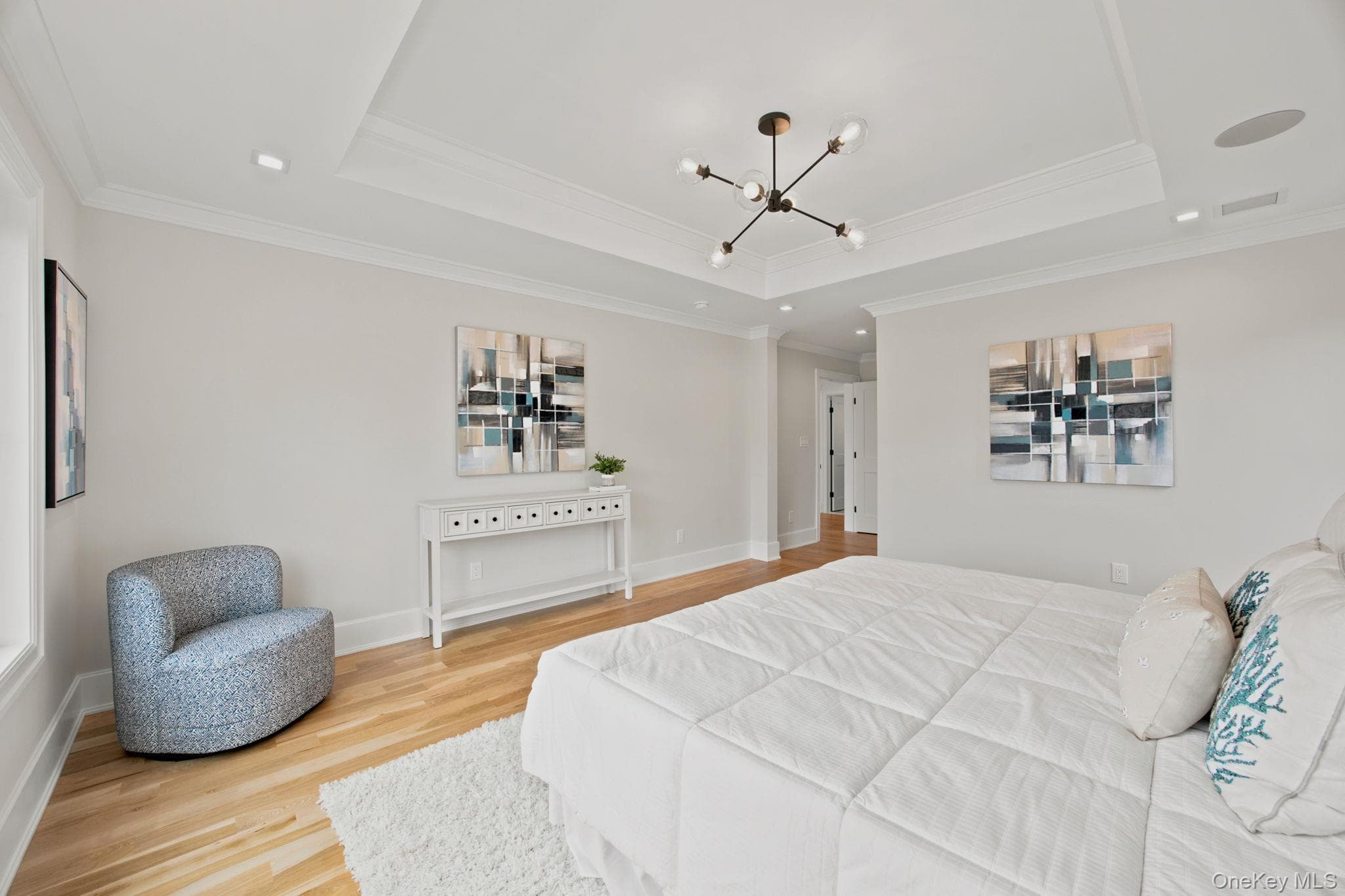 400 Langley Avenue thumbnail 23
