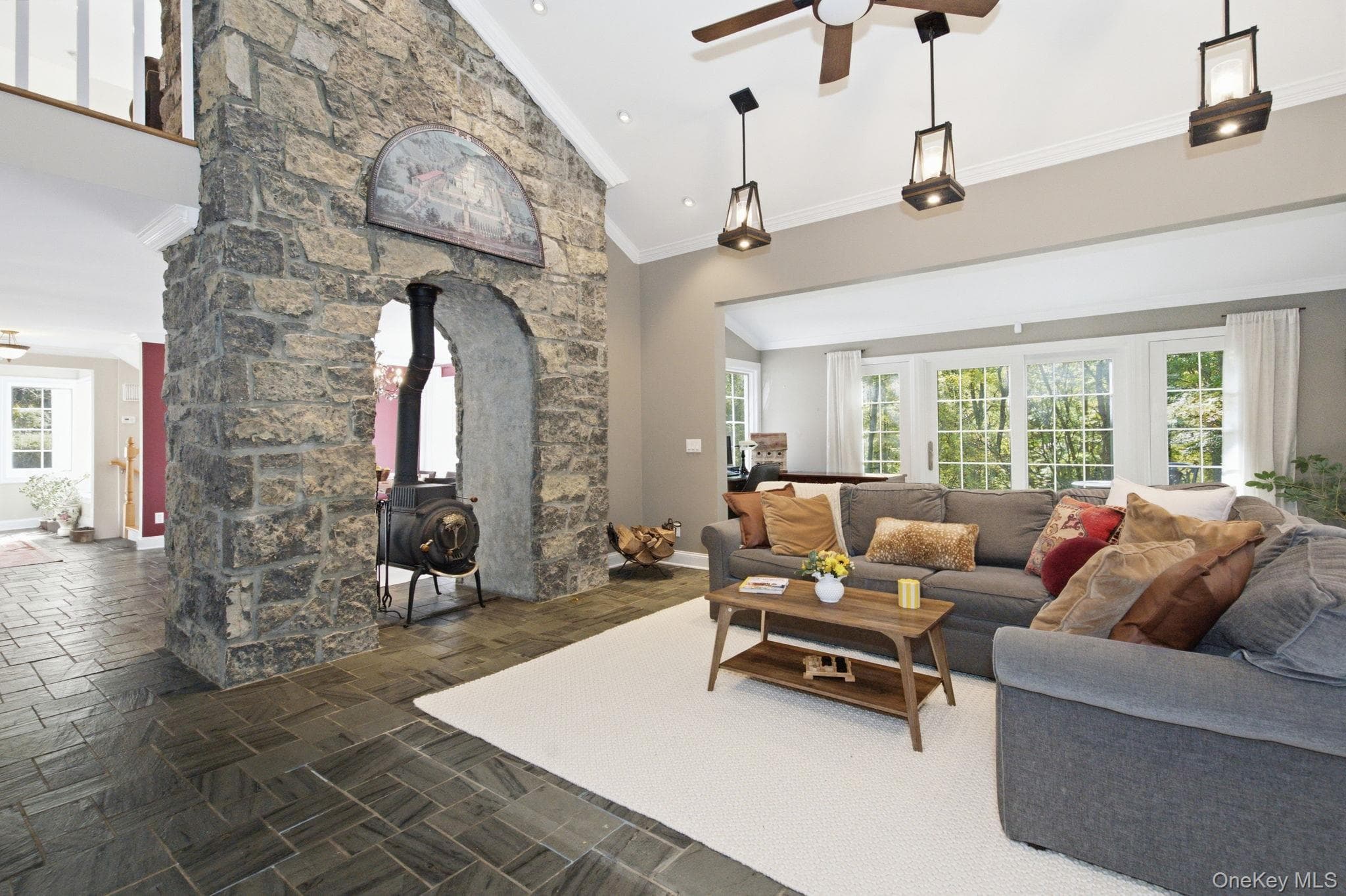 320 Saw Mill River Road thumbnail 8