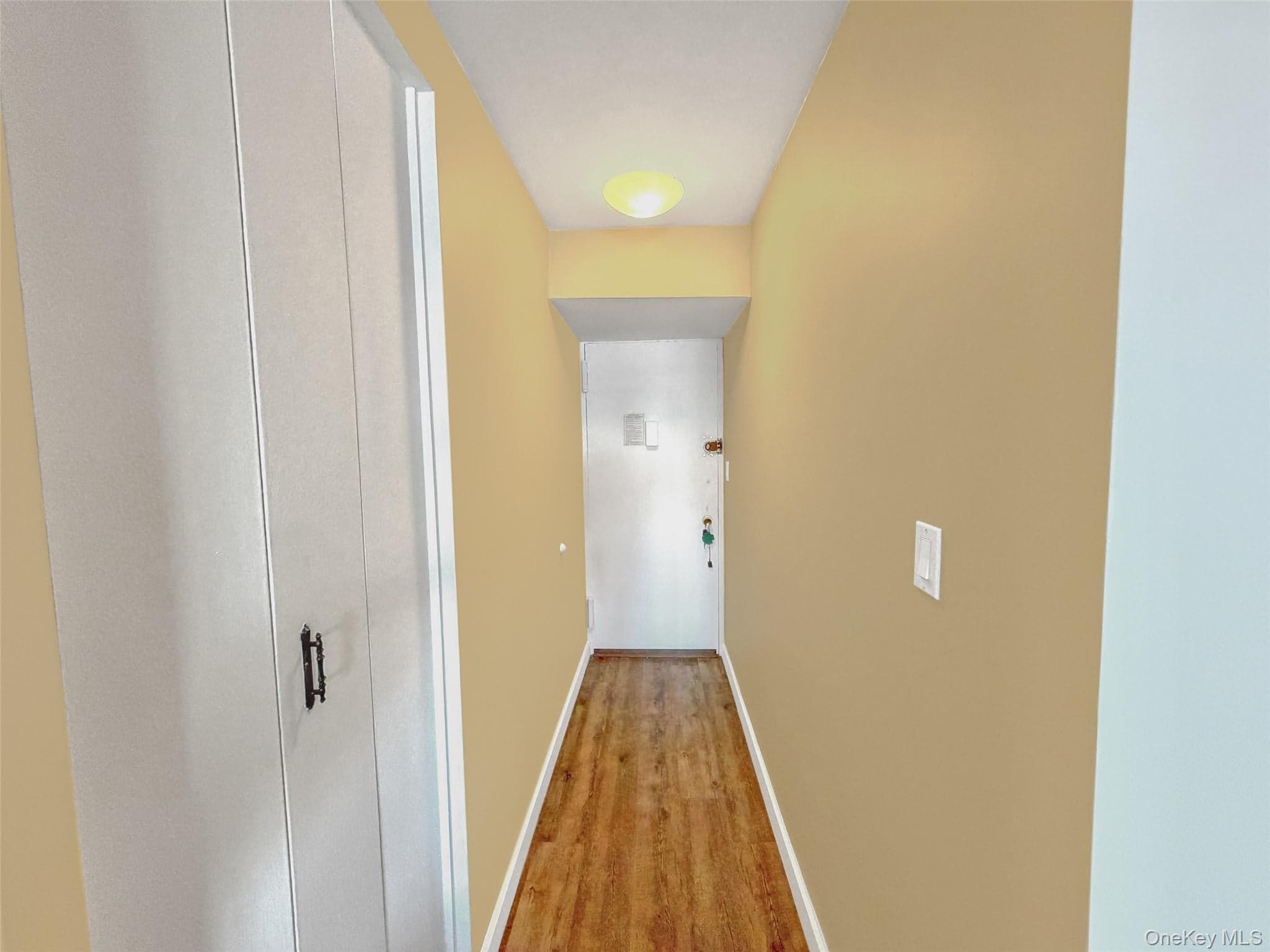 61-20 Grand Central Parkway Unit: A1008 thumbnail 4