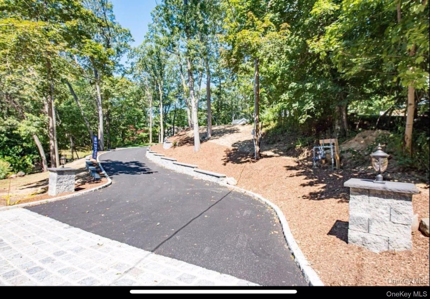597 Pulaski Road thumbnail 28