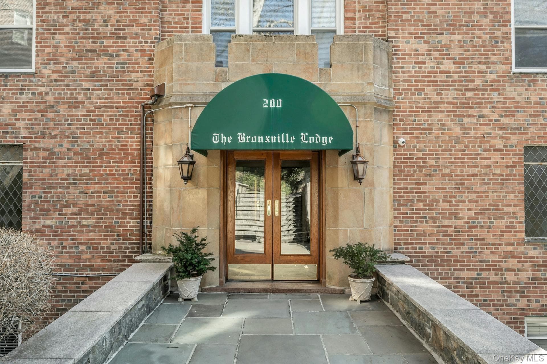 280 Bronxville Road Unit: 5X, Bronxville