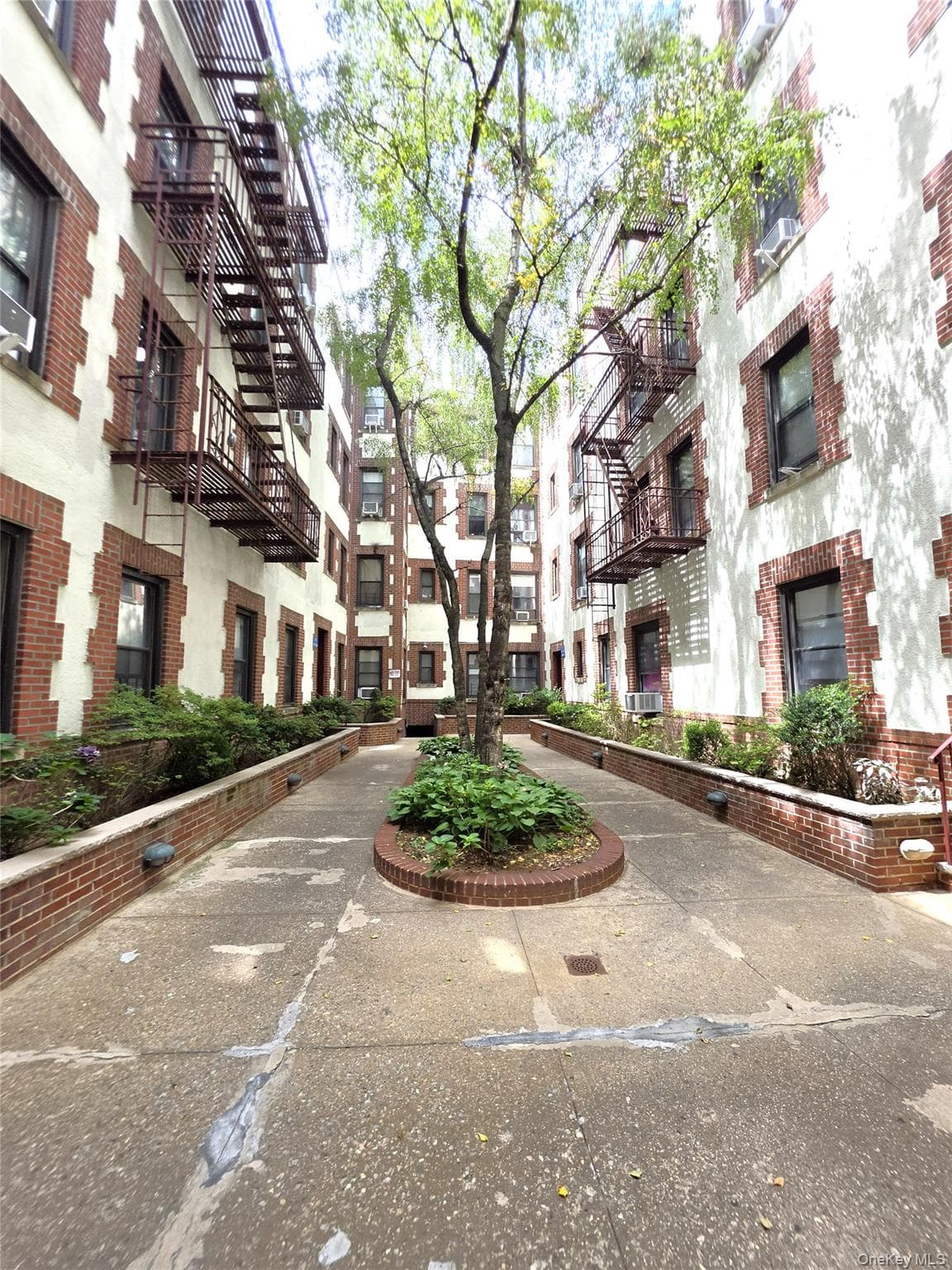 31-14 Crescent Street Unit: 7D thumbnail 32