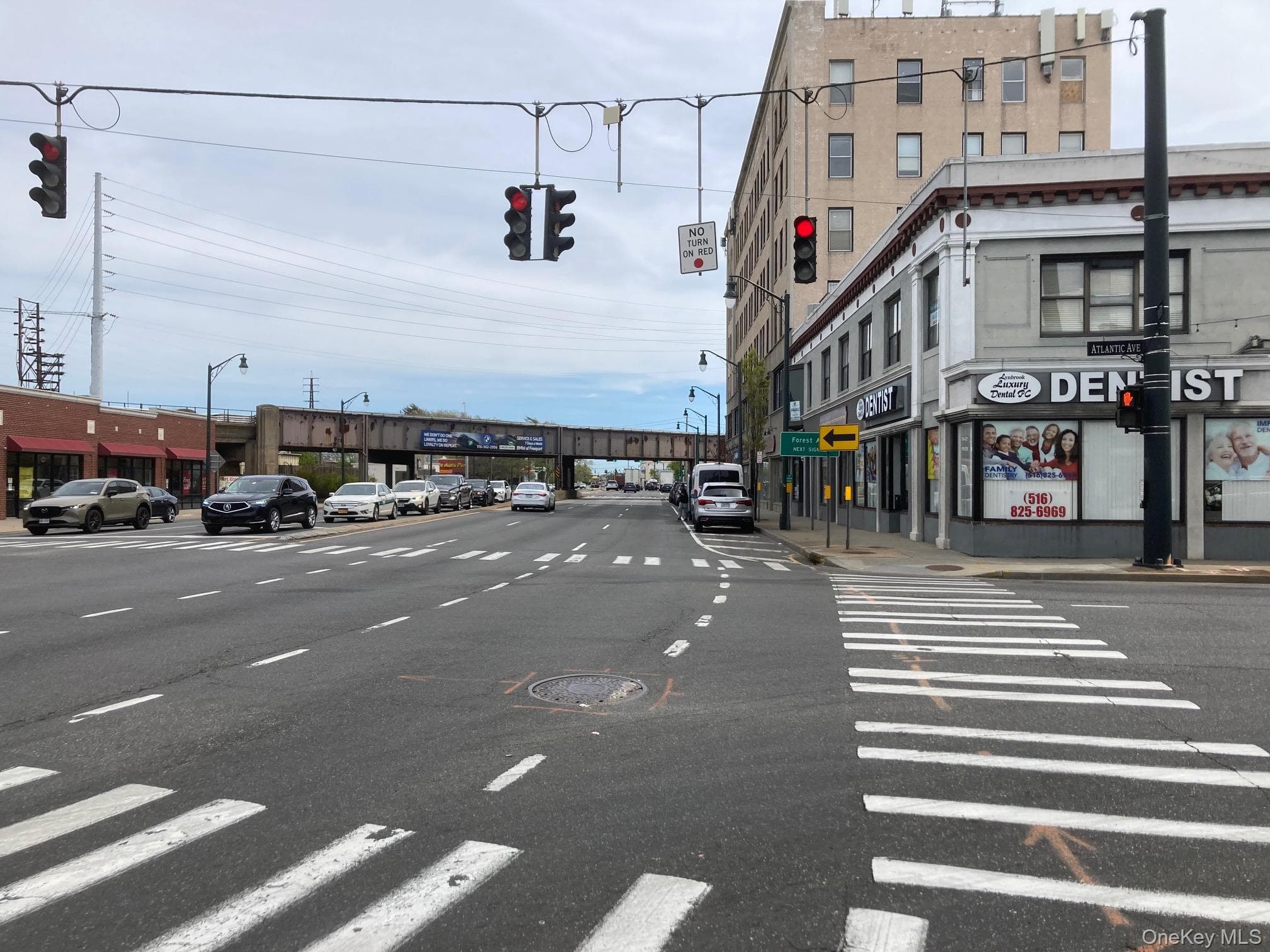 393 Sunrise Highway thumbnail 8