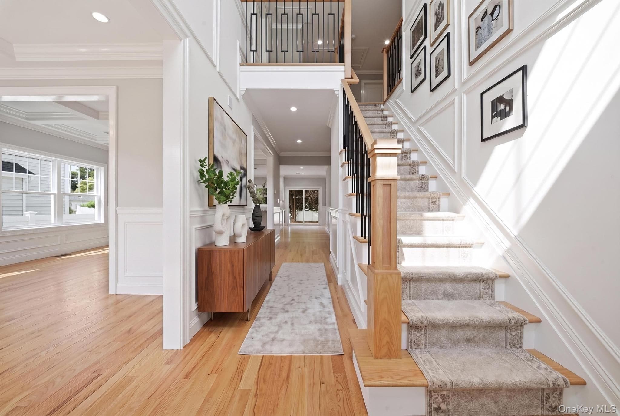 1586 Maeder Avenue thumbnail 7