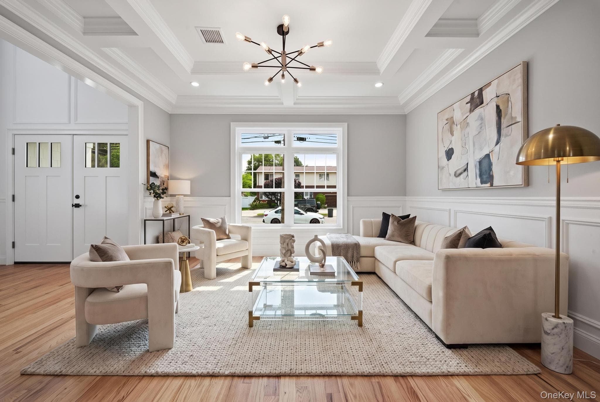 1586 Maeder Avenue thumbnail 10