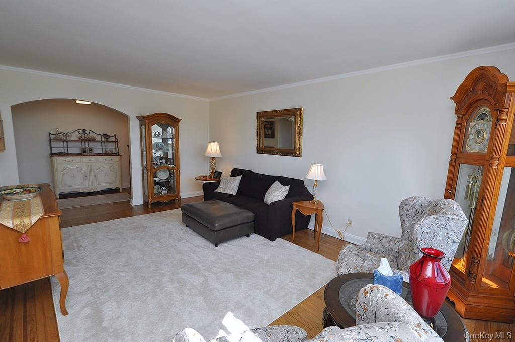 253 Garth Road Unit: 6F thumbnail 6