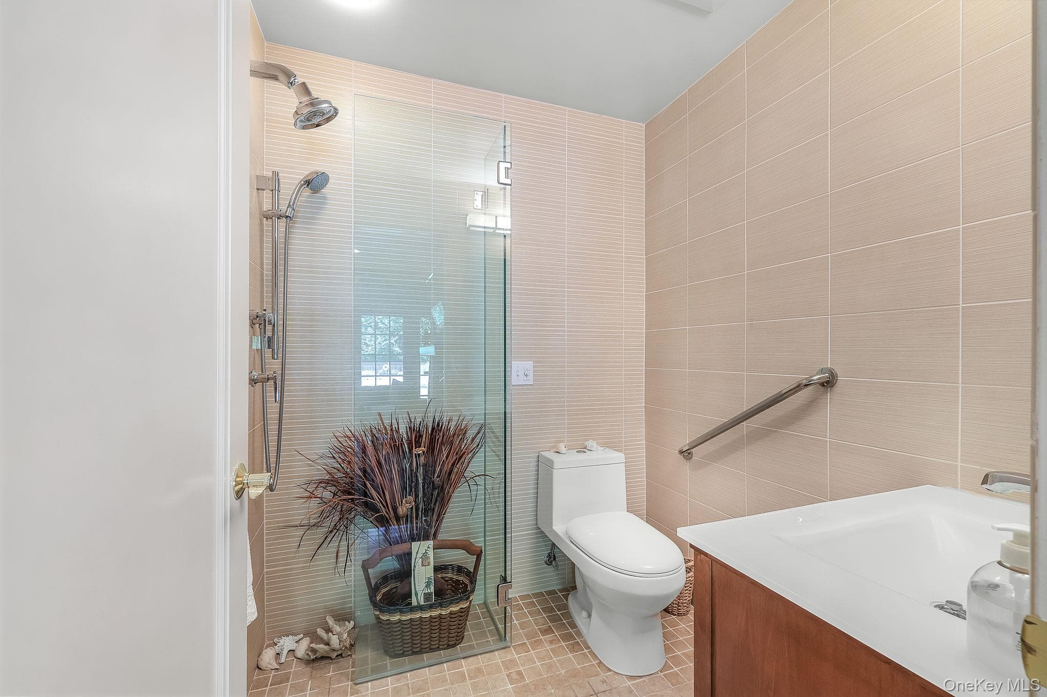 20 Demarest Avenue thumbnail 34