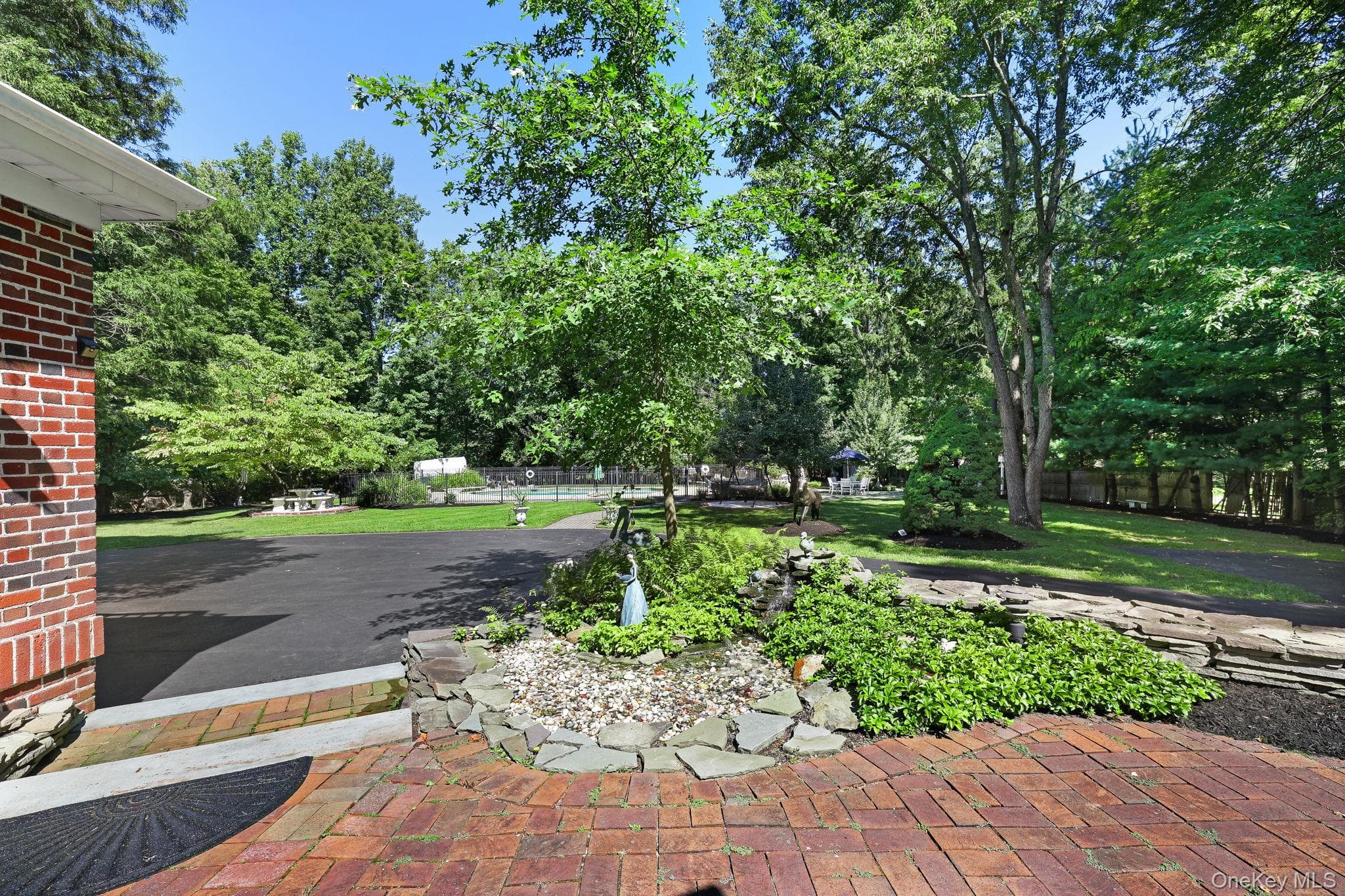 20 Demarest Avenue thumbnail 13