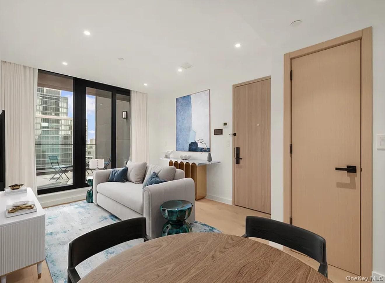 4262 Hunter Street Unit: 10A, Long Island City