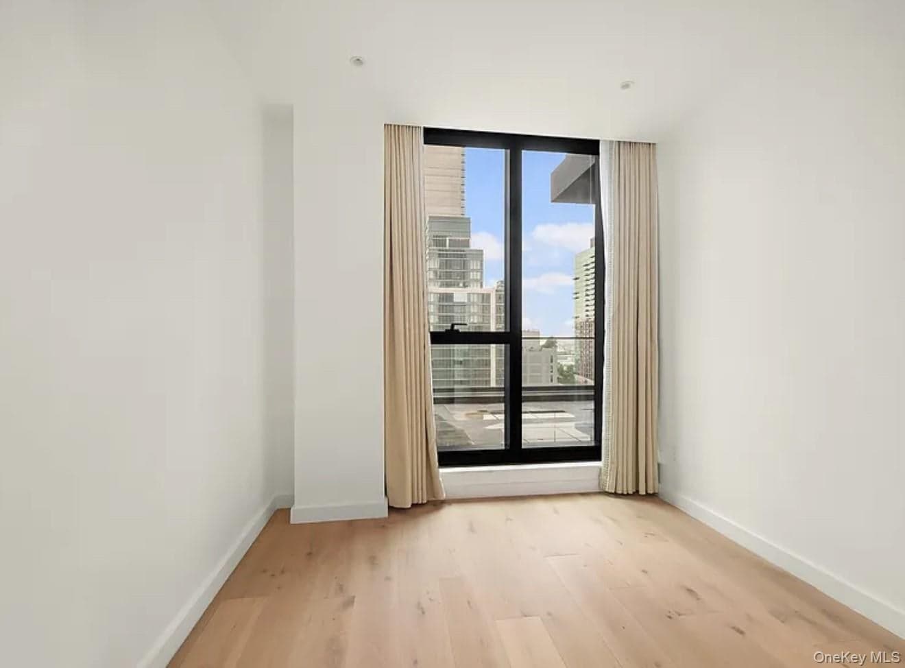 4262 Hunter Street Unit: 10A thumbnail 12