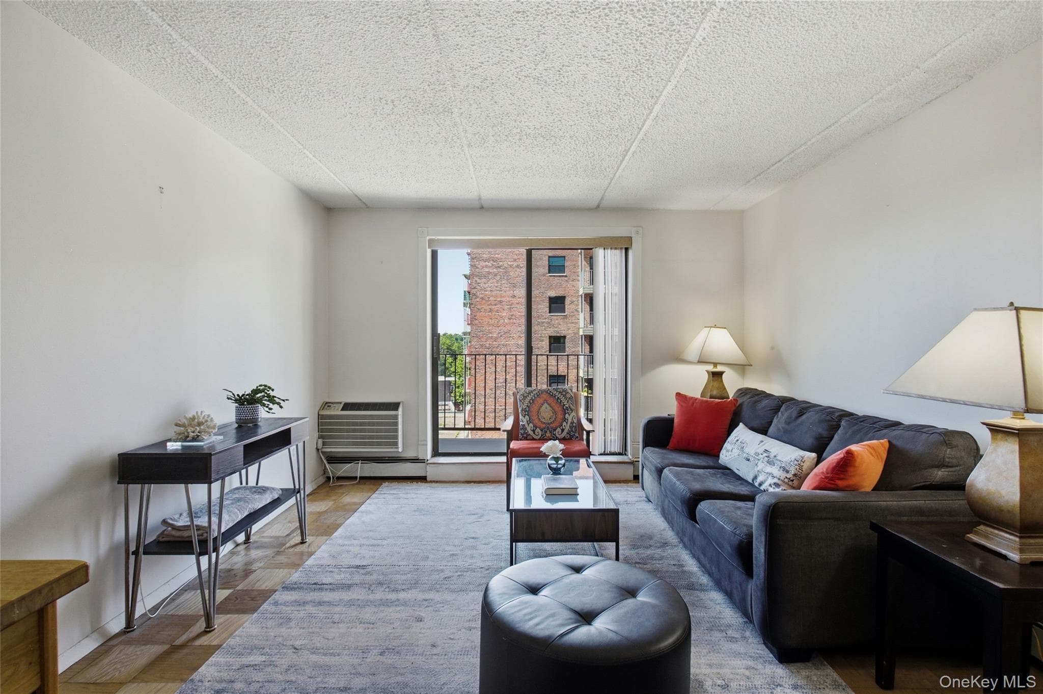 687 Bronx River Road Unit: 6C thumbnail 2