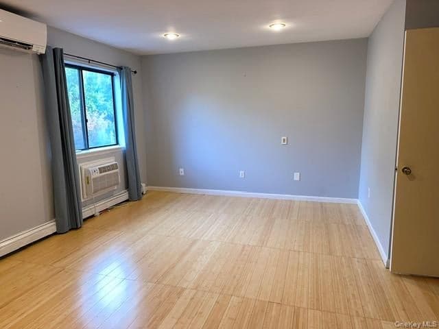 188 Sterling Place thumbnail 18