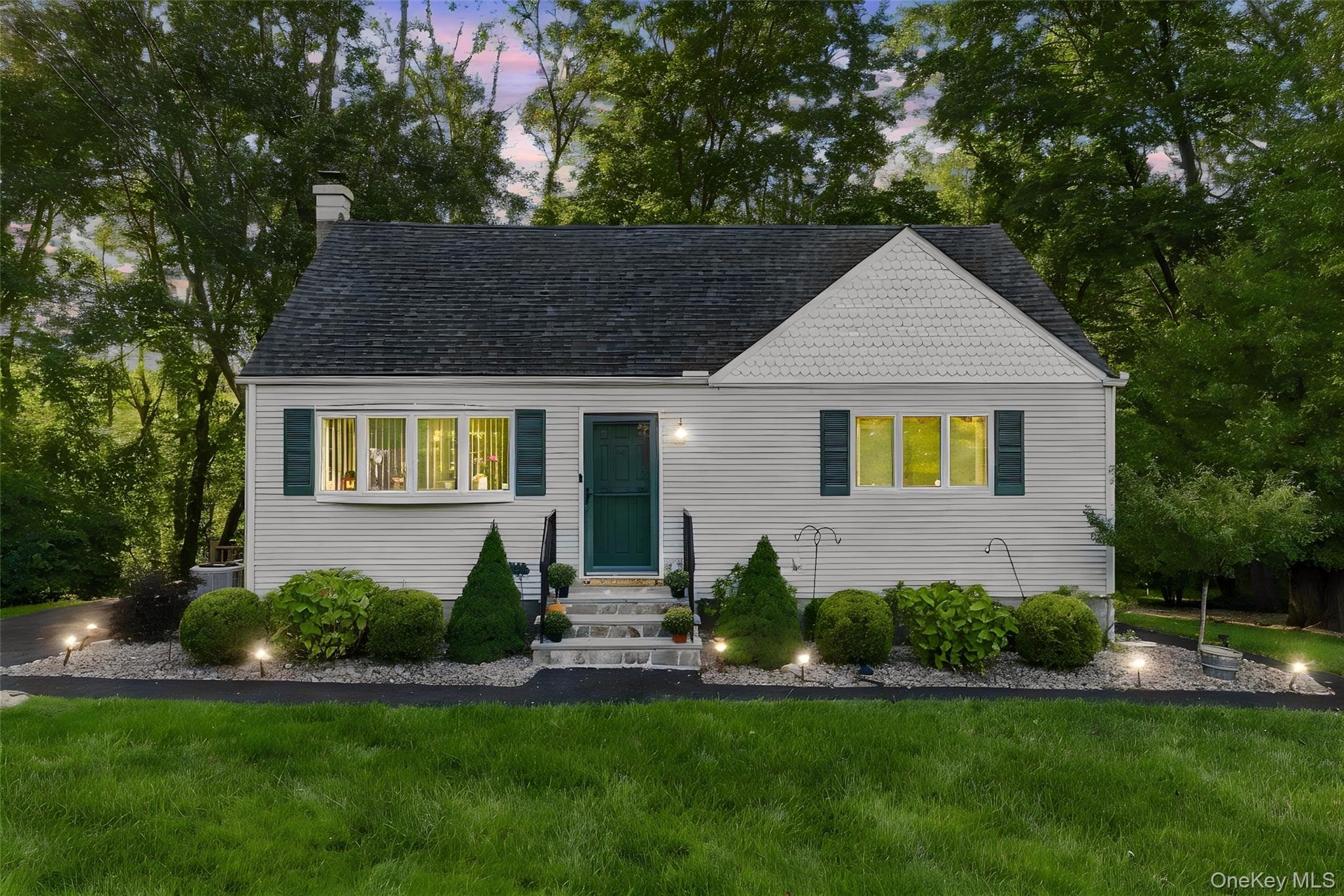 3507 Strang Boulevard thumbnail 31