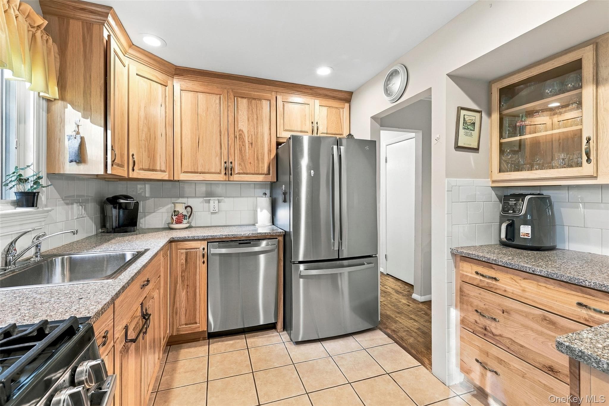 3507 Strang Boulevard thumbnail 11