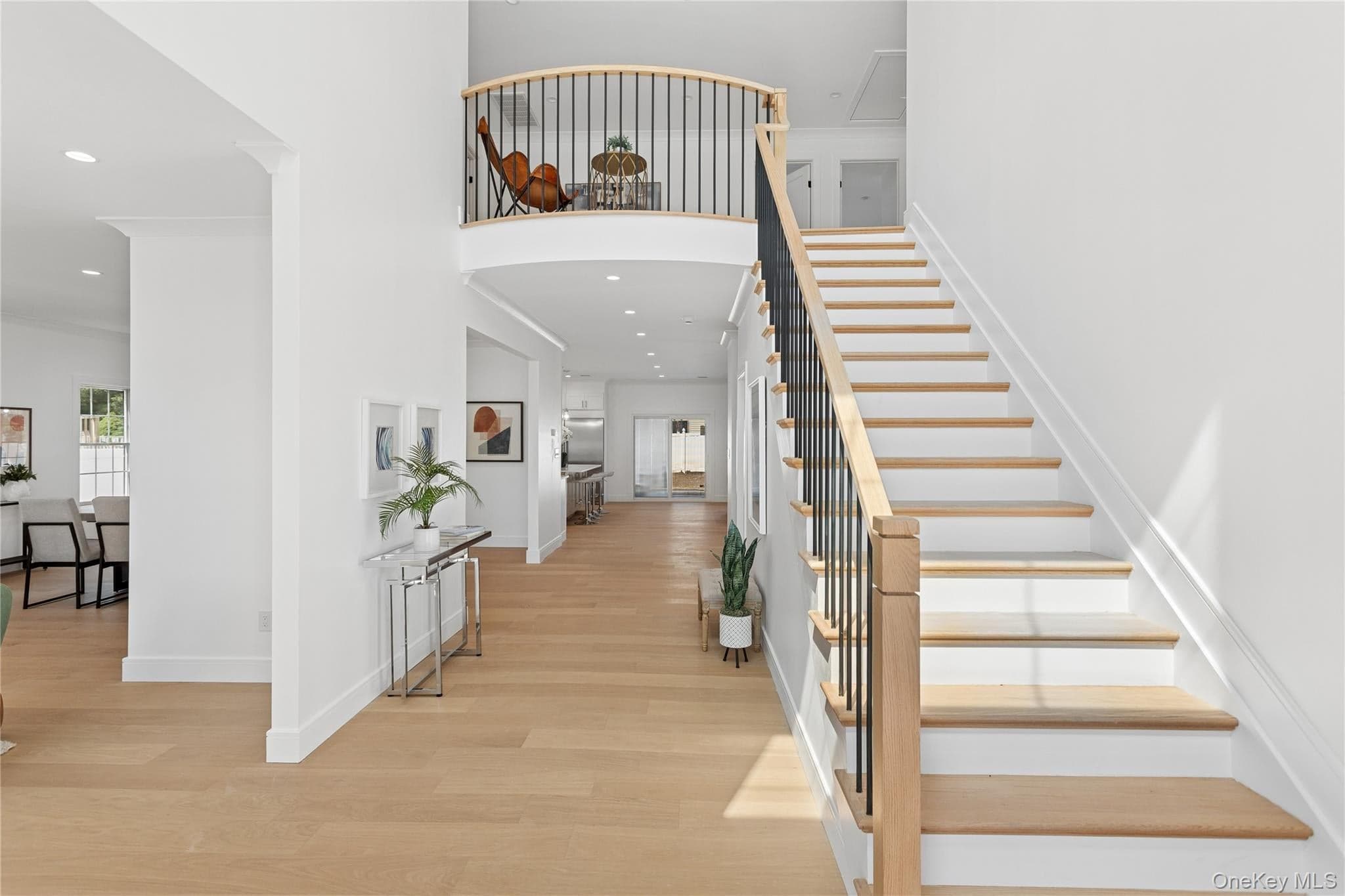 1222 Powell Avenue thumbnail 2