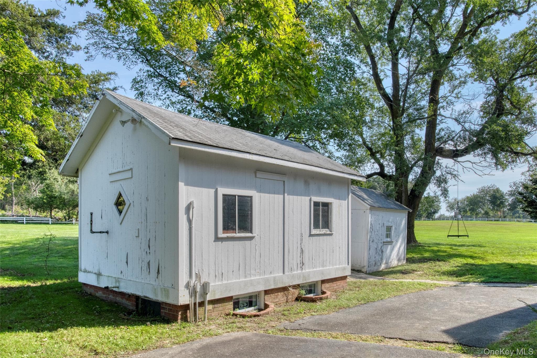 2220 Akerly Pond Lane thumbnail 6