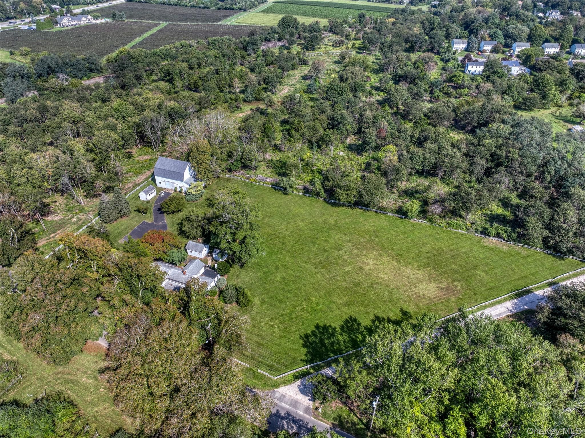 2220 Akerly Pond Lane thumbnail 2