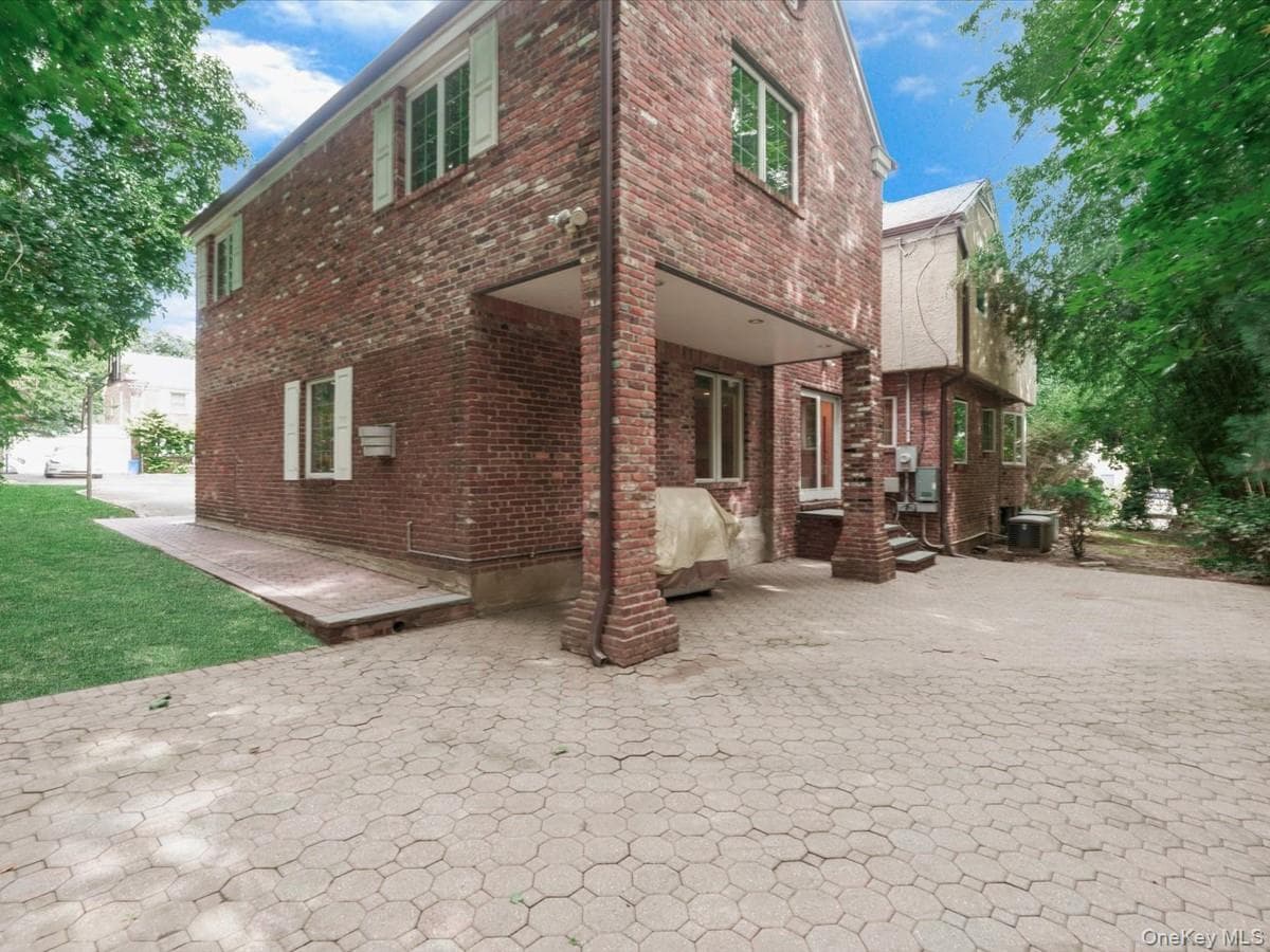 2 Amherst Road thumbnail 41
