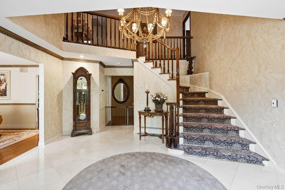 119 Plainview Road thumbnail 8