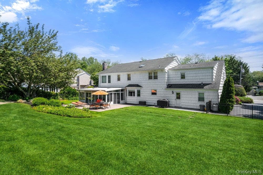 119 Plainview Road thumbnail 43