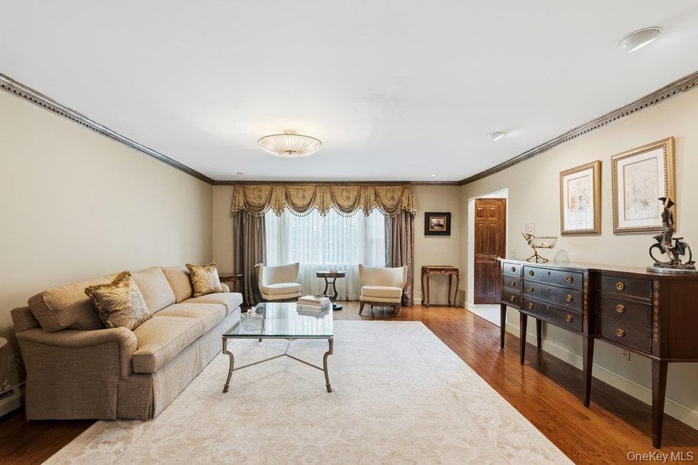 119 Plainview Road thumbnail 12