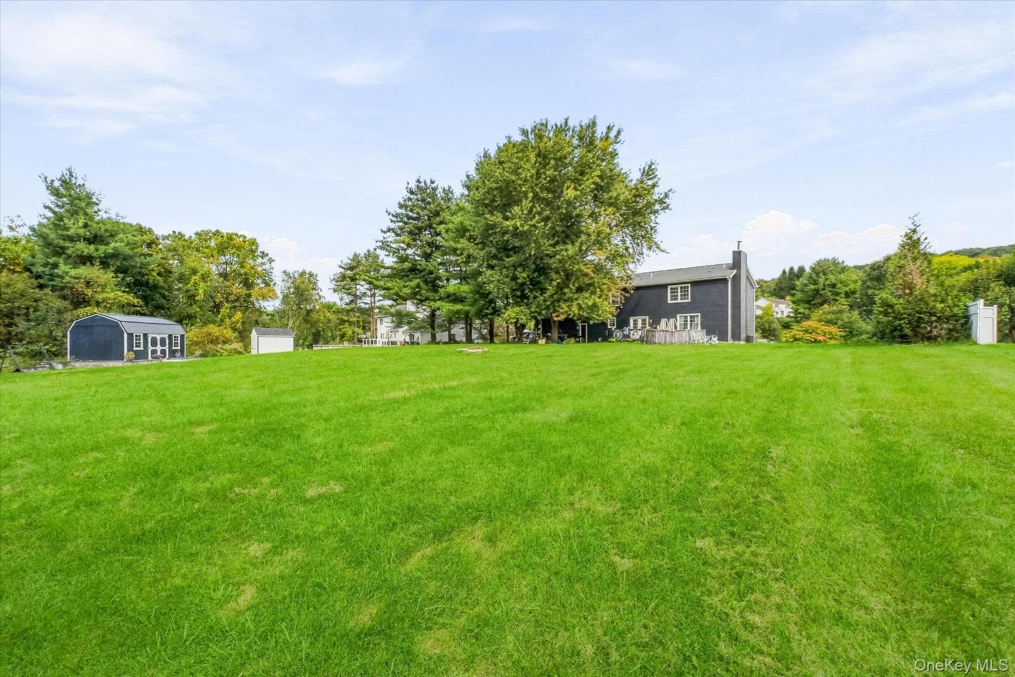 84 Stowe Drive thumbnail 21