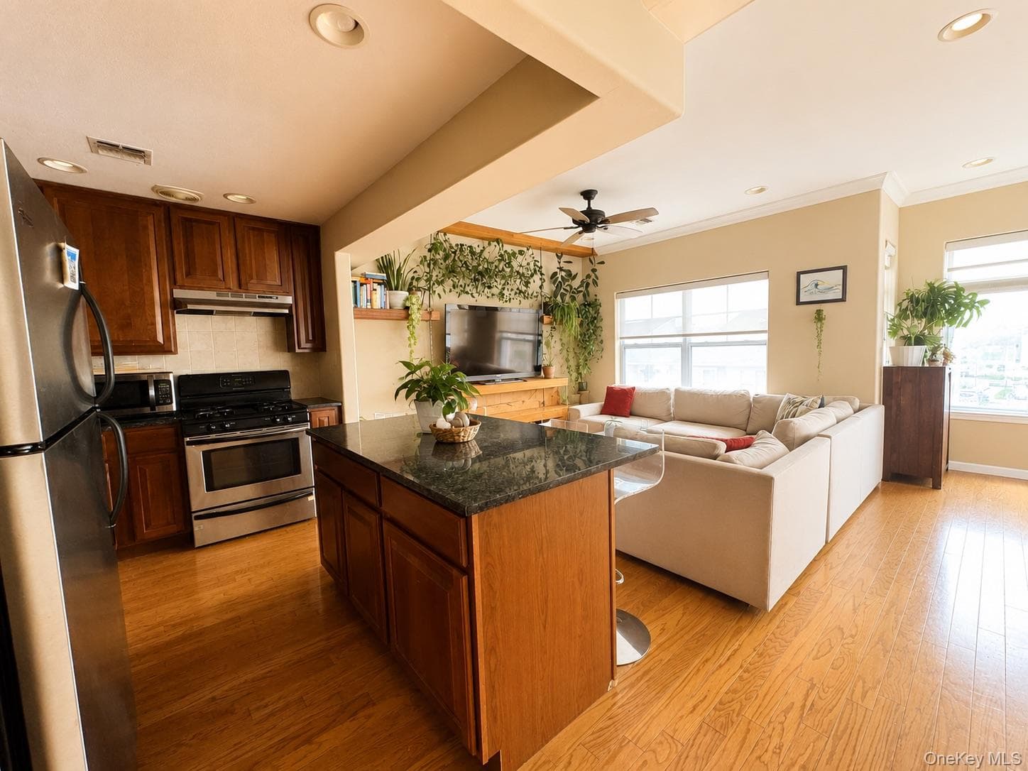 138 Beach 74th Street thumbnail 17