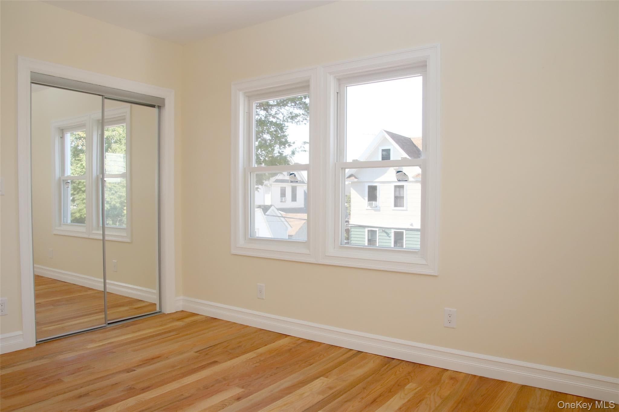 105-48 89th Street thumbnail 16
