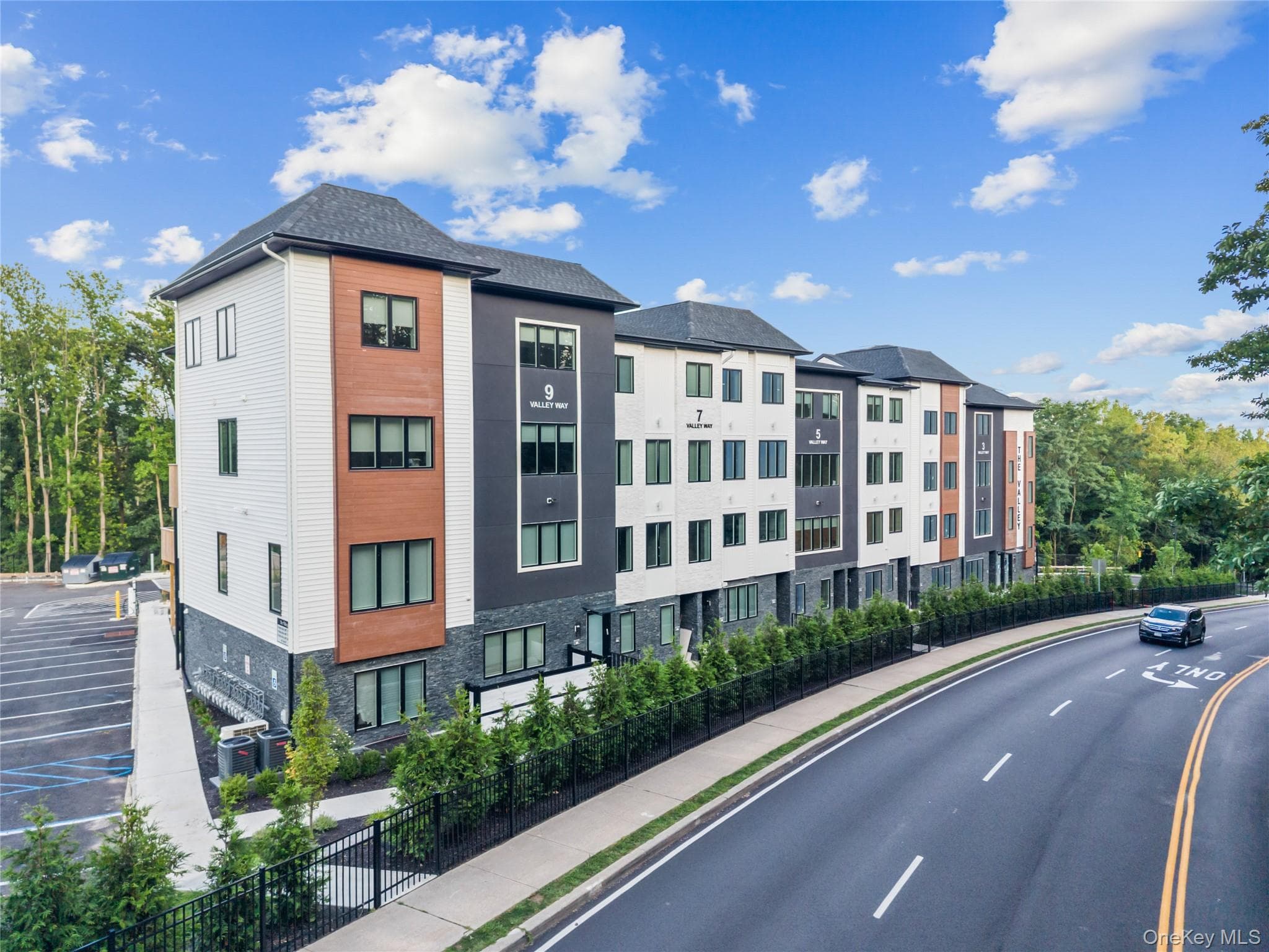 5 Valley Way Unit: 120 thumbnail 44